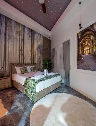 Sehir Merkezinde Lueks - Ocekhomes Adin Apartamento