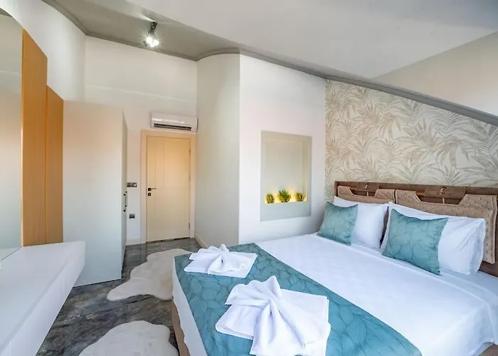 Sehir Merkezinde Lueks - Ocekhomes Adin Апартаменты Фетхие