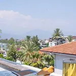 Sehir Merkezinde Lueks - Ocekhomes Adin