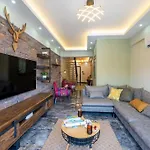 Sehir Merkezinde Lueks - Ocekhomes Adin * Fethiye
