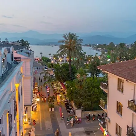 Sehir Merkezinde Lueks - Ocekhomes Adin Apartment Fethiye
