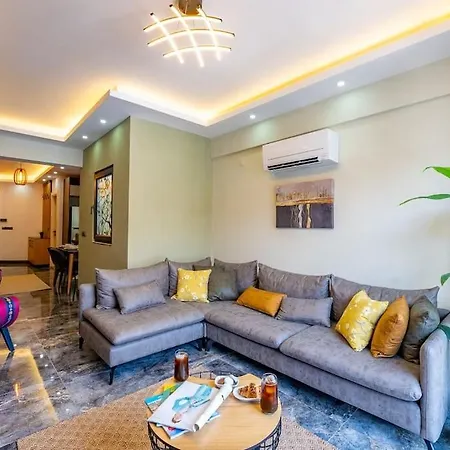 Apartament Sehir Merkezinde Lueks - Ocekhomes Adin