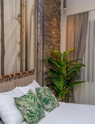 Sehir Merkezinde Lueks - Ocekhomes Adin Апартаменты *