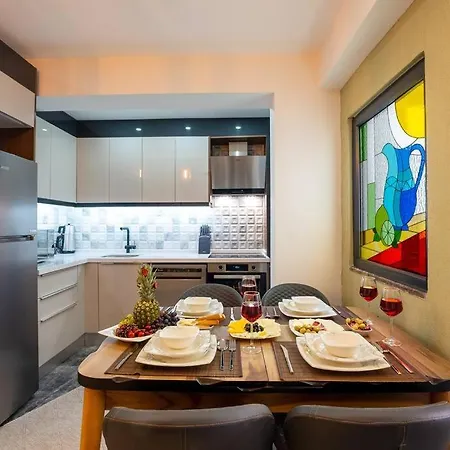 Sehir Merkezinde Lueks - Ocekhomes Adin *